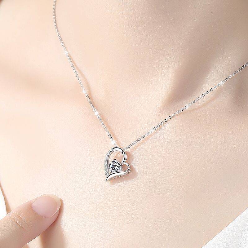 Love Heart Pendant Necklace - Image 2